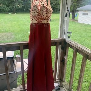 Elephant prom dress